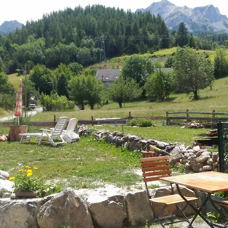 Apartment Chalet Le Bouquetin Rez De Chaussee