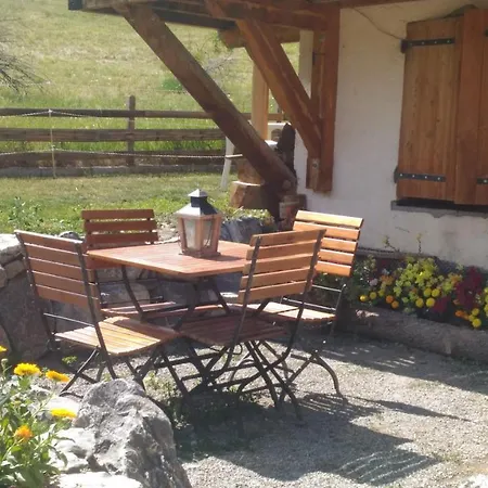 Chalet Le Bouquetin Rez De Chaussee *